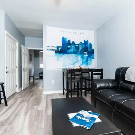 1St Floor - Free Parking - Washer & Dryer - Agh Pittsburgh Extérieur photo