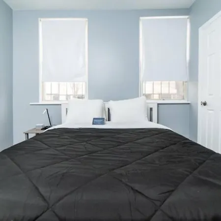 1St Floor - Free Parking - Washer & Dryer - Agh Pittsburgh Extérieur photo