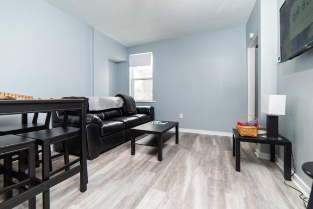 1st Floor - Free Parking - Washer & Dryer - Agh Pittsburgh