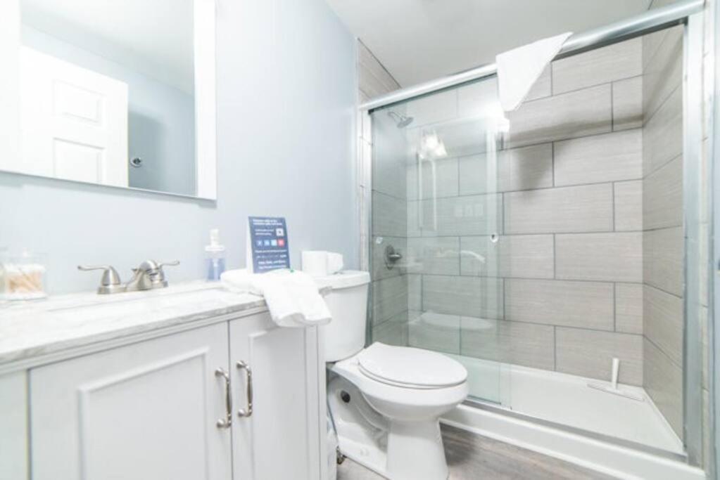 1st Floor - Free Parking - Washer & Dryer - Agh Pittsburgh